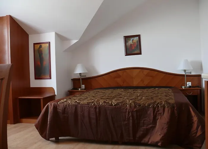 Szerencsemak Panzio Kehidakustány